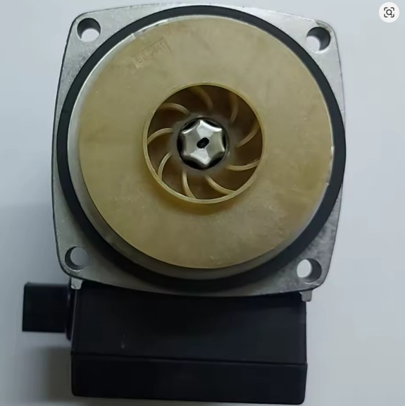 GRUNDFOS POMPA KOMBİ 15-50 Baymak, Demirdöküm 